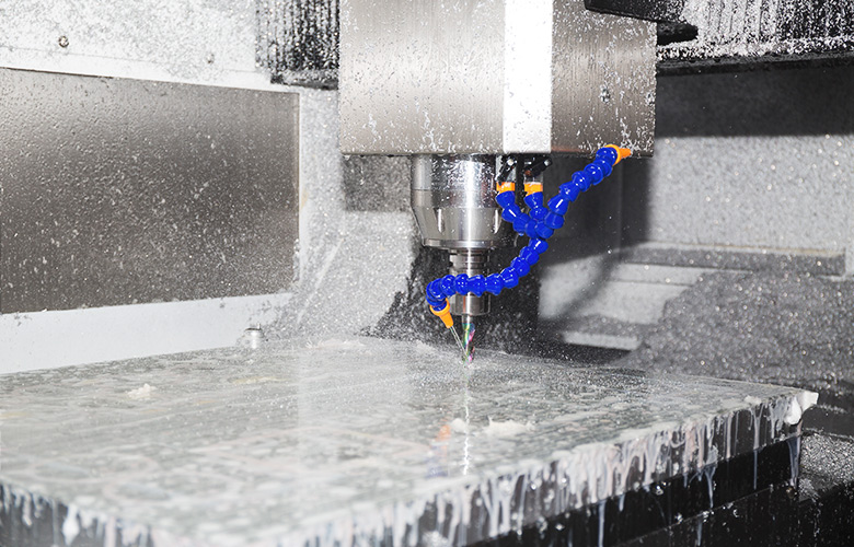 Meaisín teirmeaformála/meaisín cupán plaisteach